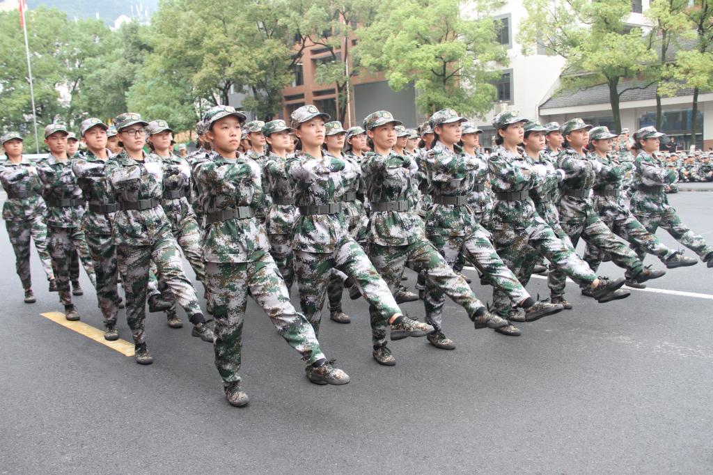 图为 会操现场
