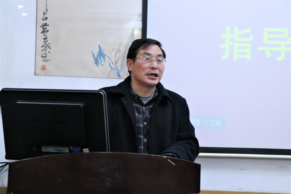图为 罗恵缙讲话(王捷 摄)