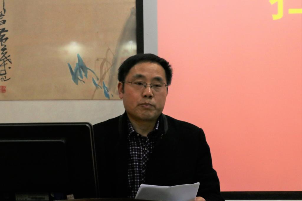 图为 向军讲话(吴樱 摄)