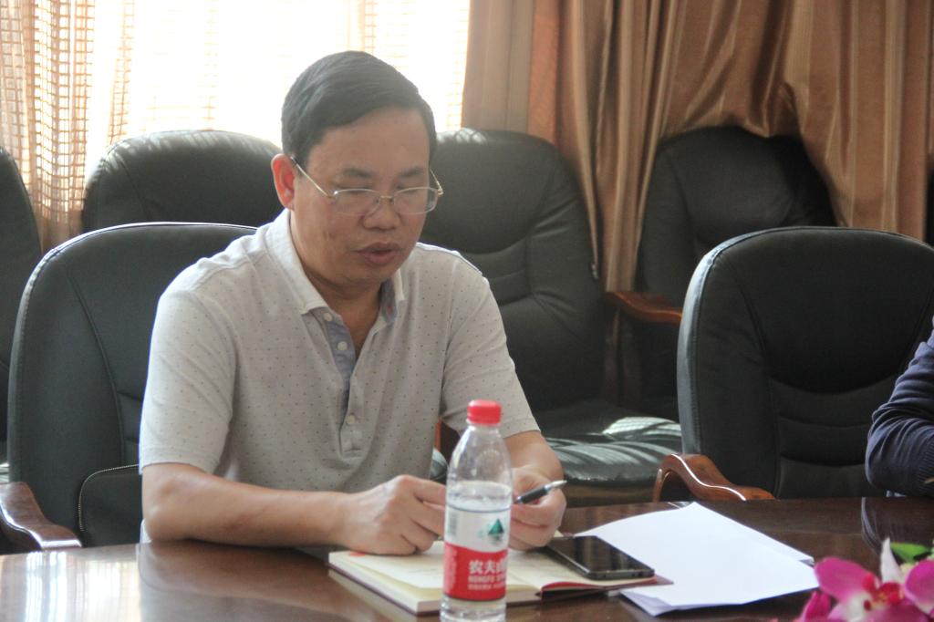 图为 黄昕发言 张意摄